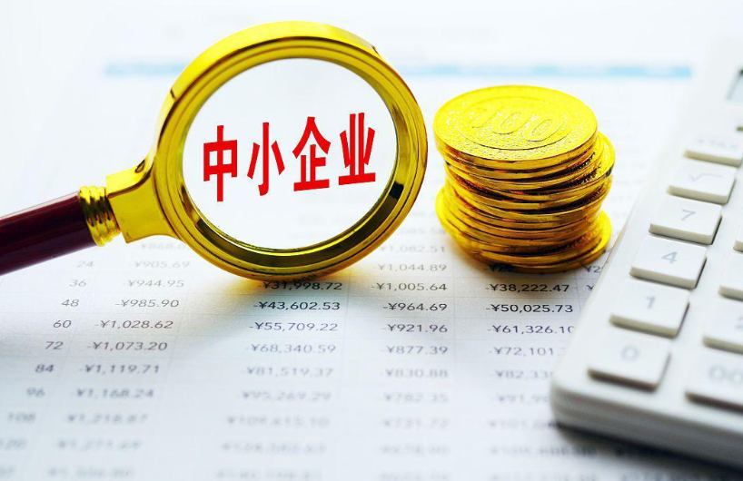 室内LED显示屏亮度与对比度技术参数深度解析